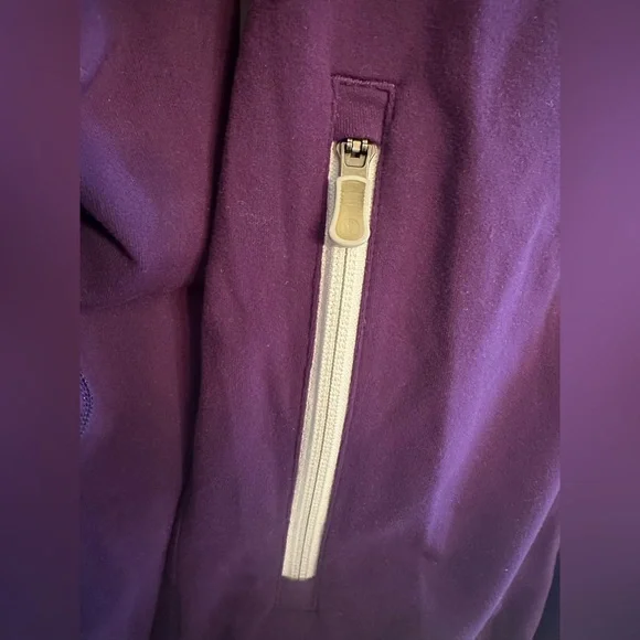 Lululemon Women’s Purple Zip-Up Jacket Size M Ptp 18 - Picture 5 of 8